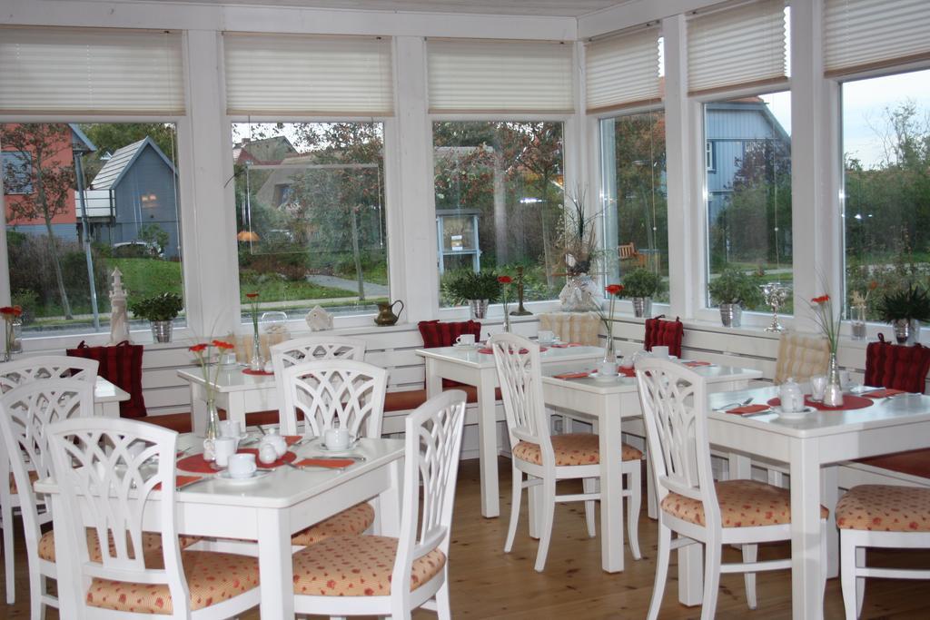 Haus am Meer Hotel Ahrenshoop Buitenkant foto