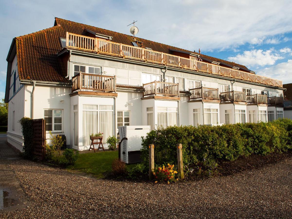 Haus am Meer Hotel Ahrenshoop Buitenkant foto